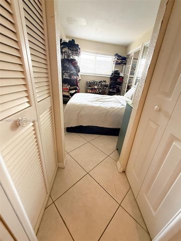 1967 S Ocean Blvd 310-C, Lauderdale By The Sea, FL 33062