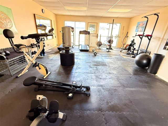 1967 S Ocean Blvd 310-C, Lauderdale By The Sea, FL 33062