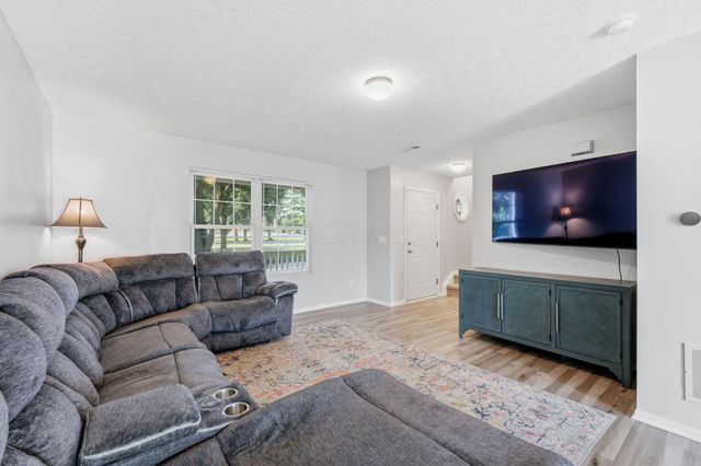 1560 Electra Street, Columbus, OH 43240