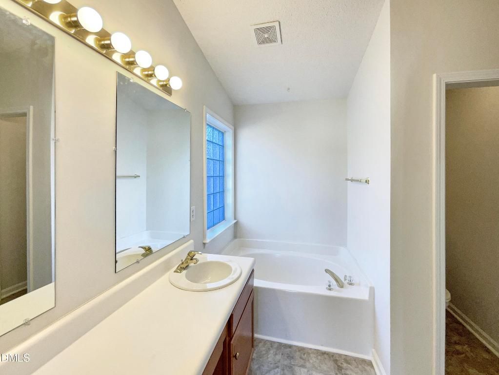 107 Crosswood Drive, Durham, NC 27703