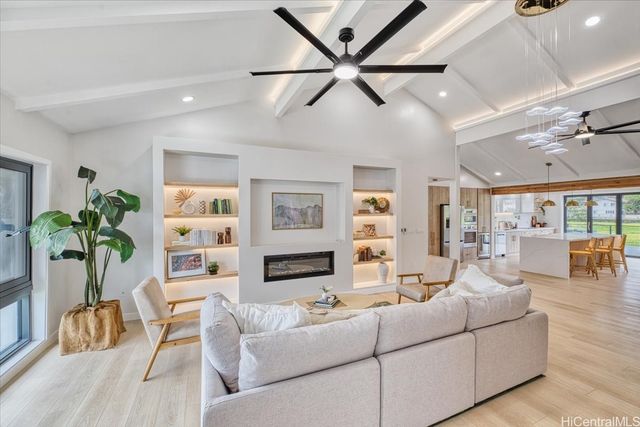 1182 Akuila Place, Kailua, HI 96734