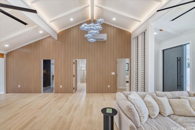 1182 Akuila Place, Kailua, HI 96734