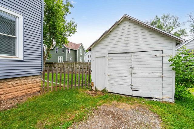 308 VAN STREET, Neenah, WI 54956