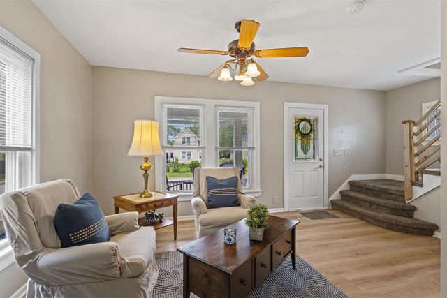 308 VAN STREET, Neenah, WI 54956