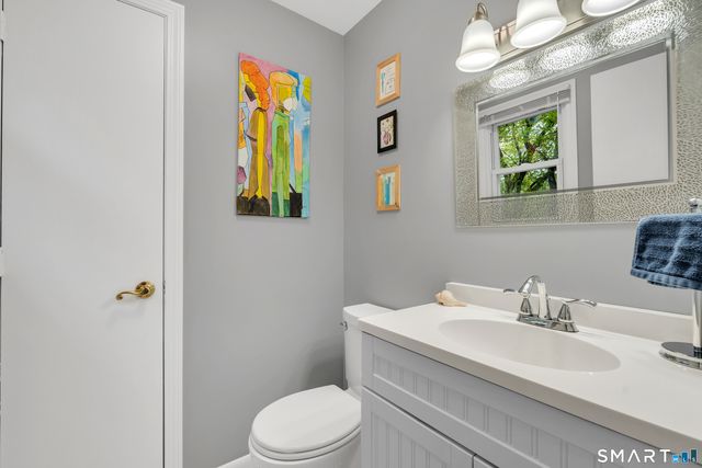 19 Robertson Drive, Hamden, CT 06518