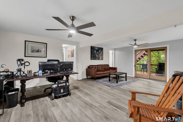 19 Robertson Drive, Hamden, CT 06518