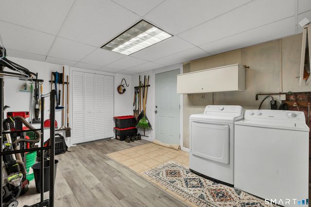 19 Robertson Drive, Hamden, CT 06518
