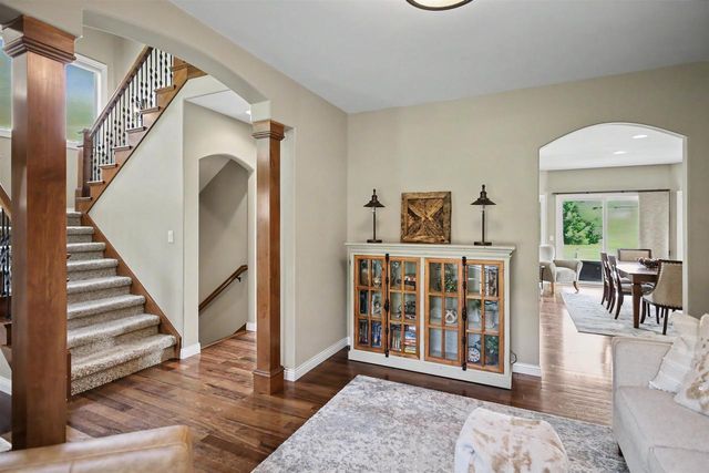 2022 Foggy Mountain Pass, Waunakee, WI 53597