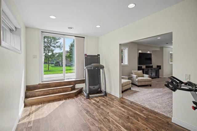 2022 Foggy Mountain Pass, Waunakee, WI 53597