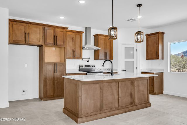 1707 Circulo Bahia, Rio Rico, AZ 85648