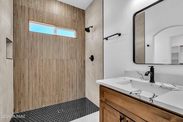 1707 Circulo Bahia, Rio Rico, AZ 85648