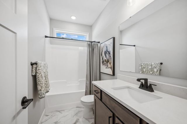 4617 89th Street NE, Monticello, MN 55362