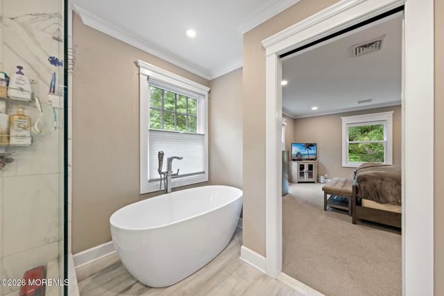 289 Cranberry Road, Farmingdale, NJ 07727
