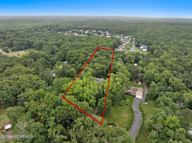 289 Cranberry Road, Farmingdale, NJ 07727