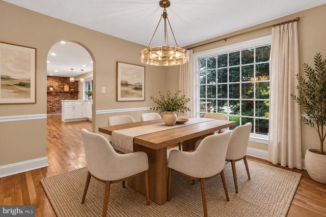 9768 WHETSTONE DR, Montgomery Village, MD 20886