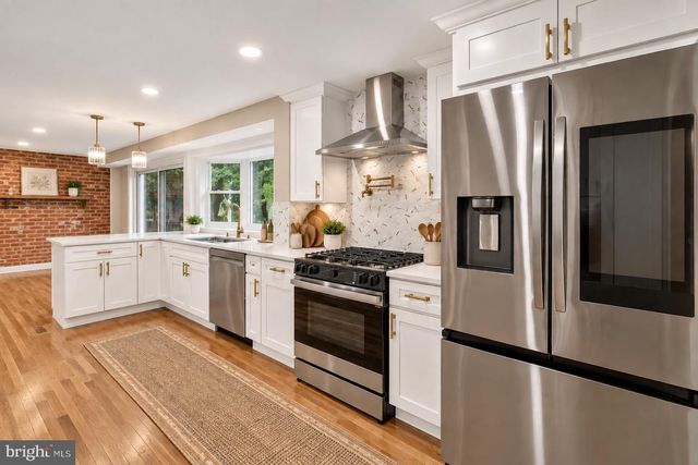 9768 WHETSTONE DR, Montgomery Village, MD 20886