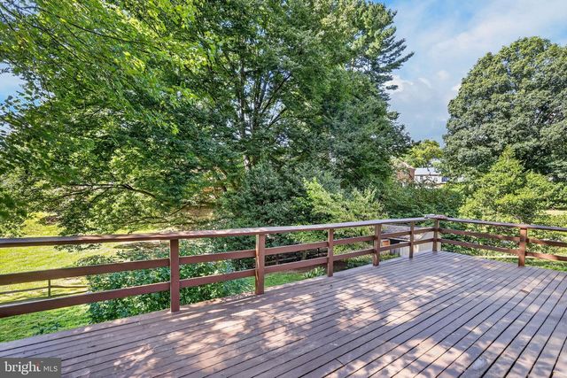 9768 WHETSTONE DR, Montgomery Village, MD 20886