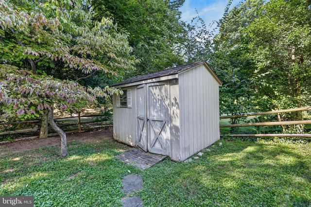 9768 WHETSTONE DR, Montgomery Village, MD 20886