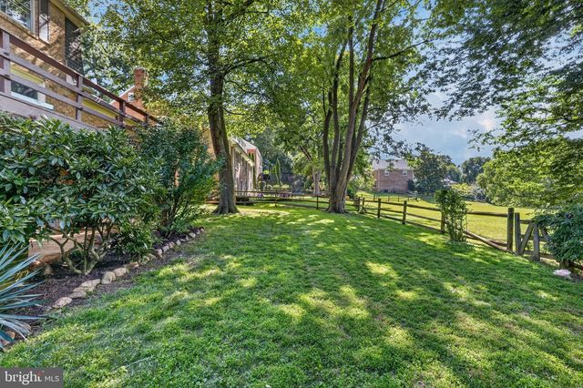 9768 WHETSTONE DR, Montgomery Village, MD 20886