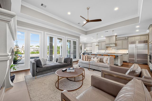 6806 E Warwick Lake Lane, Spring, TX 77389