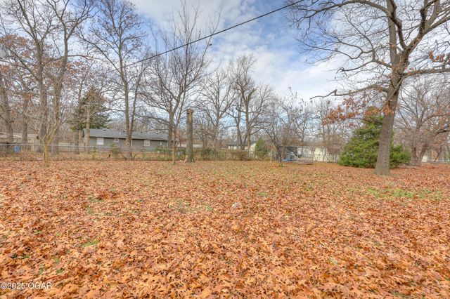 506 Lone Elm Drive, Carl Junction, MO 64834