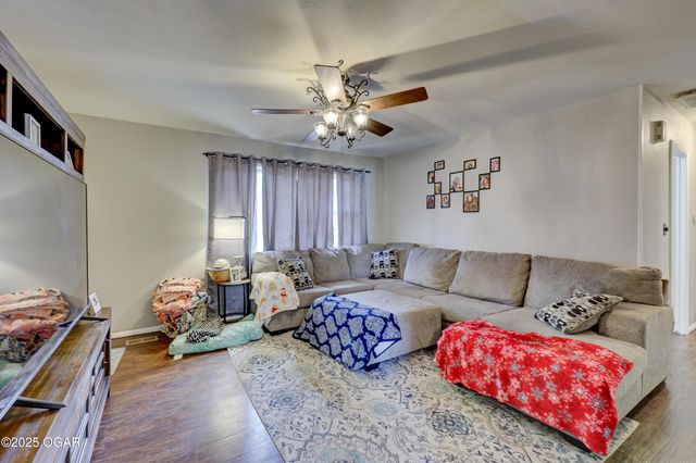 506 Lone Elm Drive, Carl Junction, MO 64834