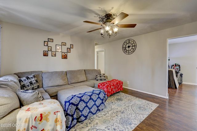 506 Lone Elm Drive, Carl Junction, MO 64834