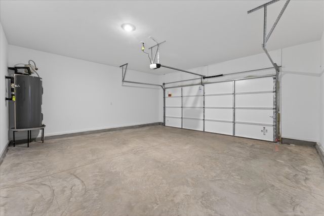 1278 Ross Farms Boulevard, Clarksville, TN 37043