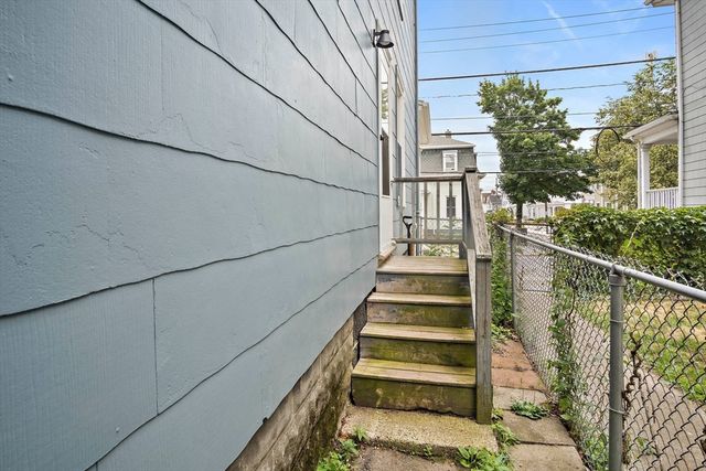 135 Clifton Street 1, Malden, MA 02148