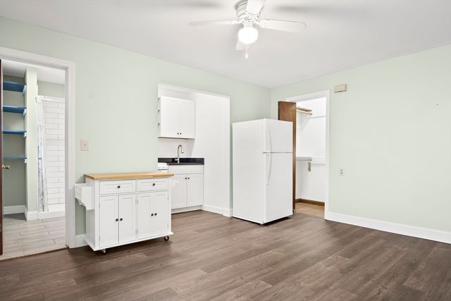 135 Clifton Street 1, Malden, MA 02148