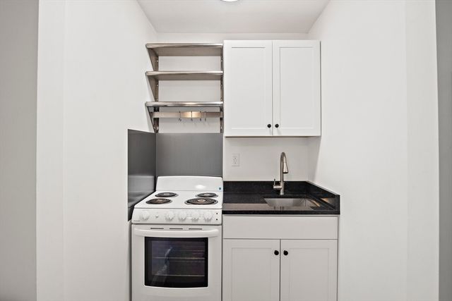 135 Clifton Street 1, Malden, MA 02148