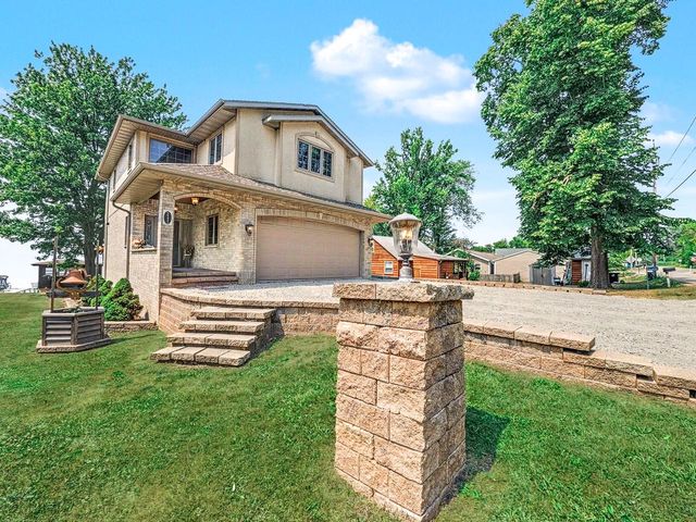 N6435 Fairy Springs ROAD, Hilbert, WI 54129