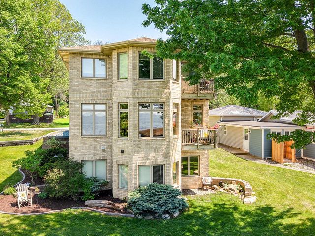 N6435 Fairy Springs ROAD, Hilbert, WI 54129