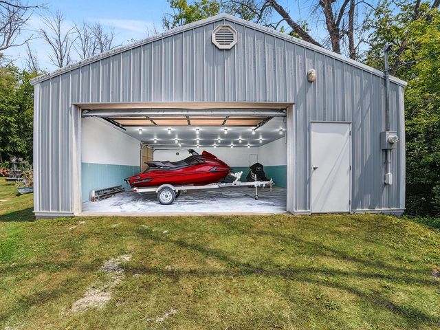 N6435 Fairy Springs ROAD, Hilbert, WI 54129