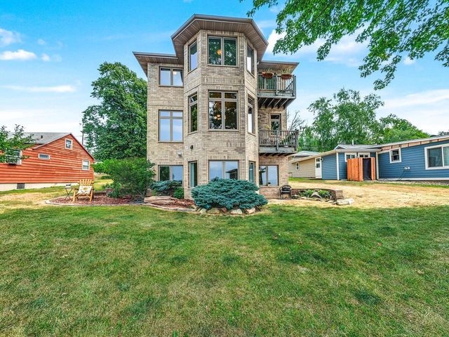 N6435 Fairy Springs ROAD, Hilbert, WI 54129
