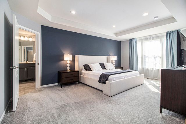 2865 Dillon Drive, Ann Arbor, MI 48105