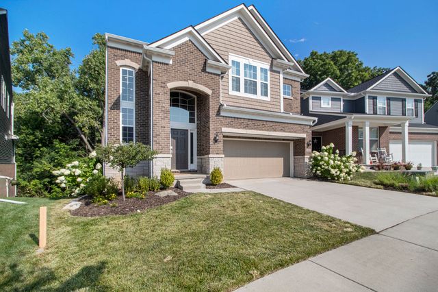 2865 Dillon Drive, Ann Arbor, MI 48105
