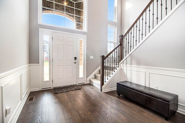 2865 Dillon Drive, Ann Arbor, MI 48105