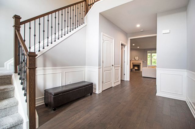 2865 Dillon Drive, Ann Arbor, MI 48105