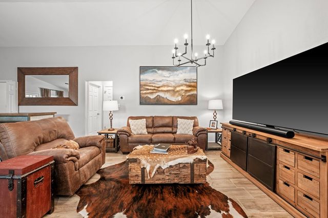 127 Terrace Lane, Kerrville, TX 78028