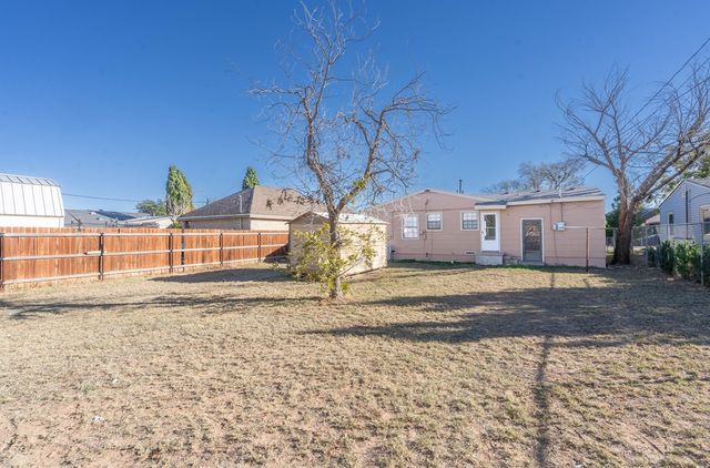 1117 E Estes Ave, Midland, TX 79701