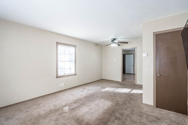 1117 E Estes Ave, Midland, TX 79701