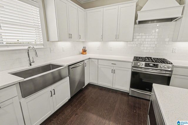 3059 SIMMS LANDING, Pelham, AL 35124