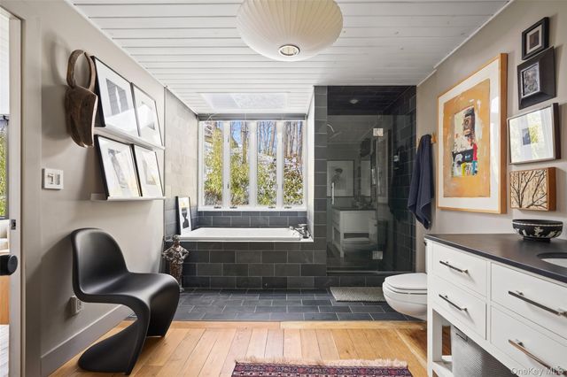 54 Hack Green Road, Pound Ridge, NY 10576