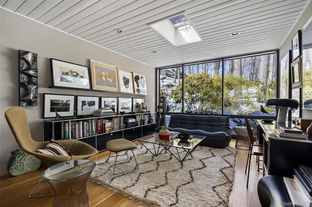 54 Hack Green Road, Pound Ridge, NY 10576