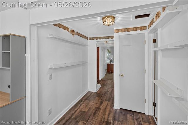 46800 W 11 Mile Road, Novi, MI 48374