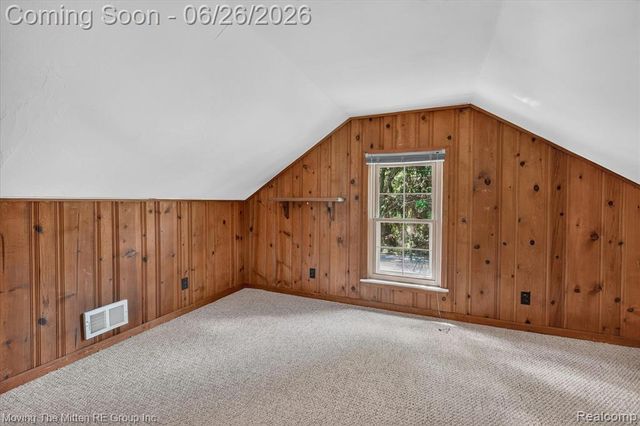 46800 W 11 Mile Road, Novi, MI 48374