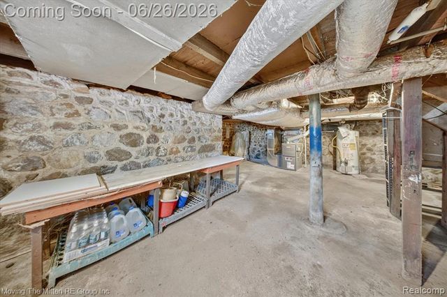46800 W 11 Mile Road, Novi, MI 48374