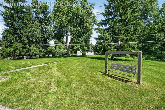 46800 W 11 Mile Road, Novi, MI 48374