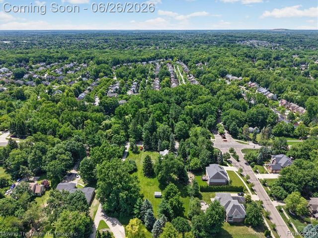 46800 W 11 Mile Road, Novi, MI 48374